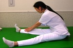 太ももの裏側のストレッチング